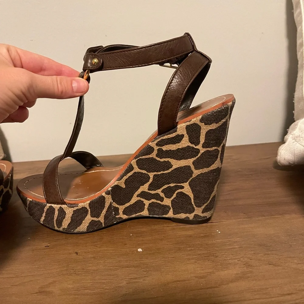 RALPH LAUREN ANIMAL PRINT BROWN TAN WEDGES - Picture 3 of 3